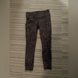 Camo lululemon leggings